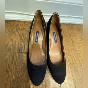 Black suede Margaux The Heel EUC 37M (US 7)